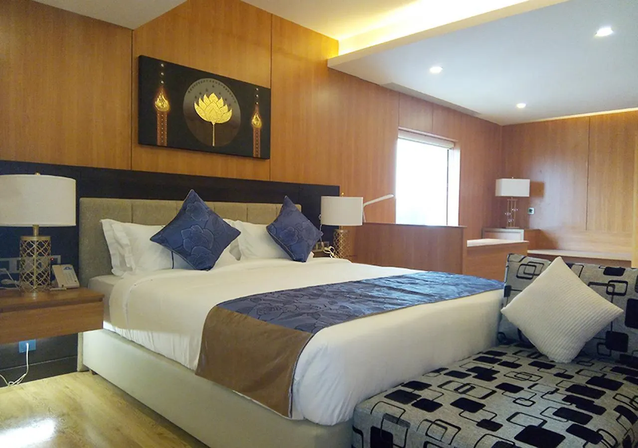 Days Hotel Dhaka 4*,  Bangladesh