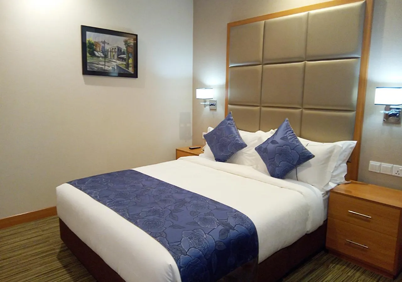 Days Hotel Dhaka 4*,  Bangladesh