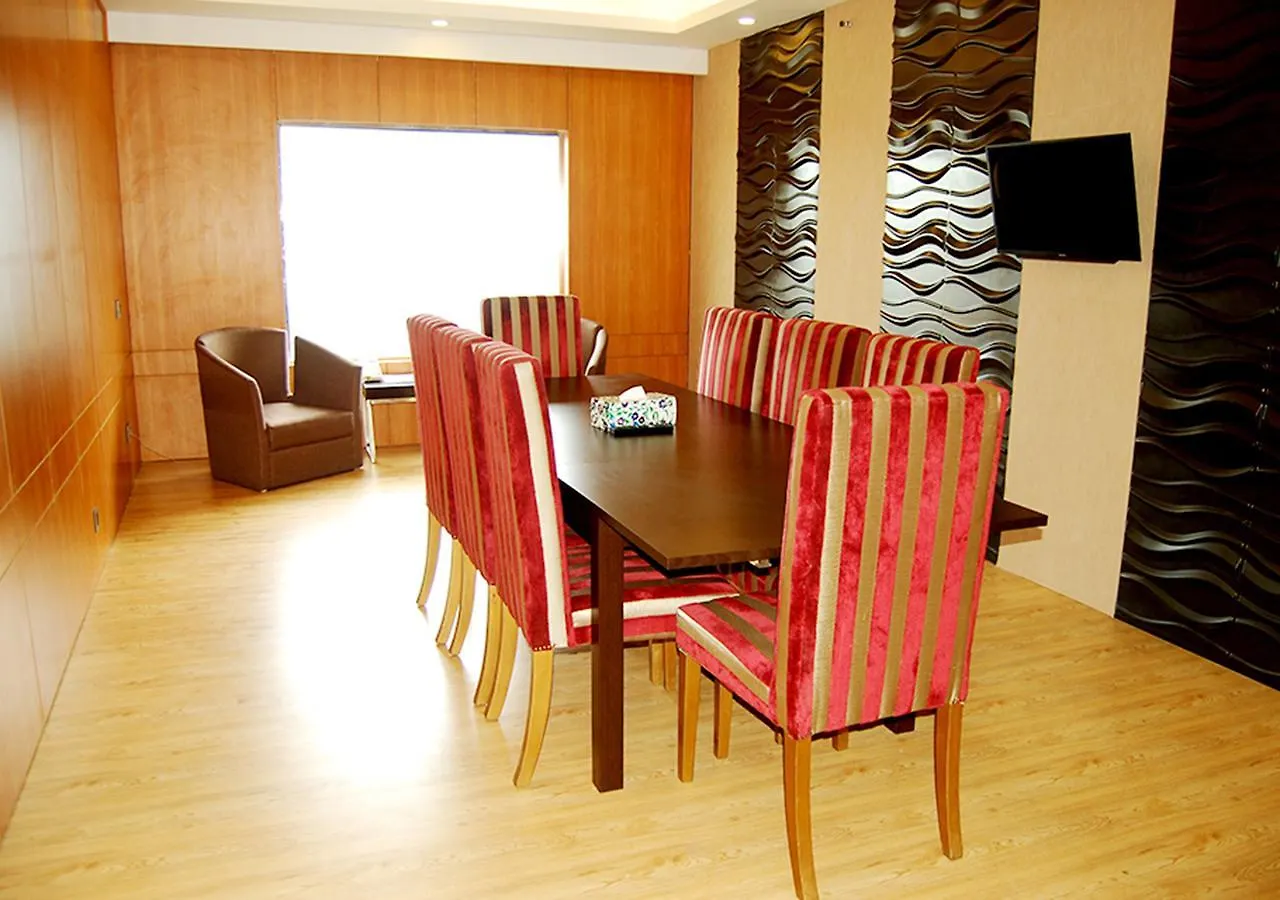 Days Hotel Dhaka